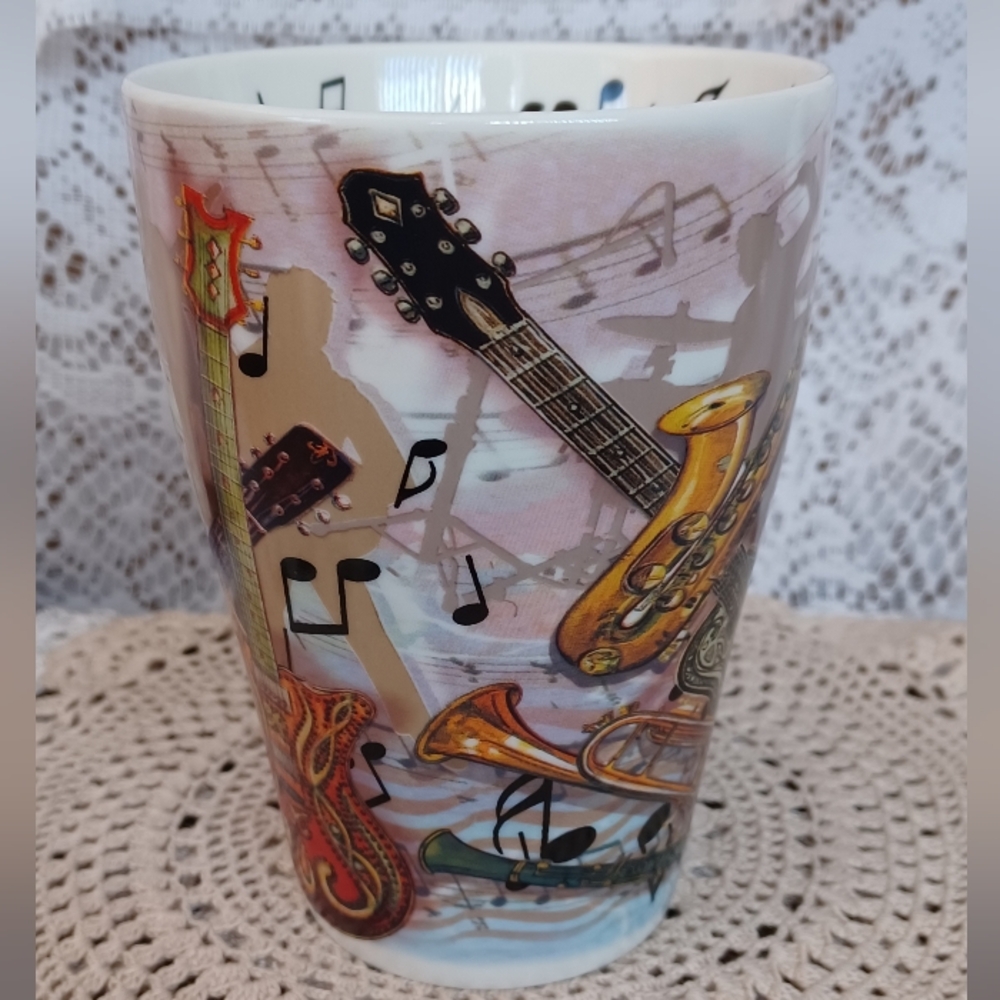 CARDEW DESIGN TGUY BONE CHINA ROCK & ROLL MUG W/PIANO KEY GRAPHIC HANDLE 2013 - Picture 2 of 10